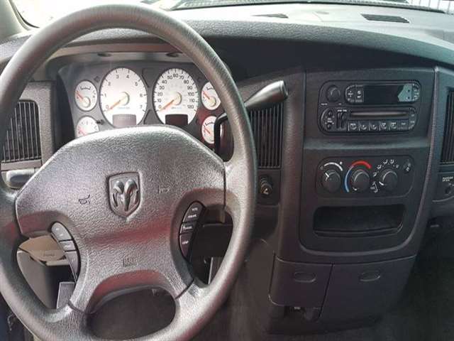 Dodge Ram Pickup 1500 2003 photo 6